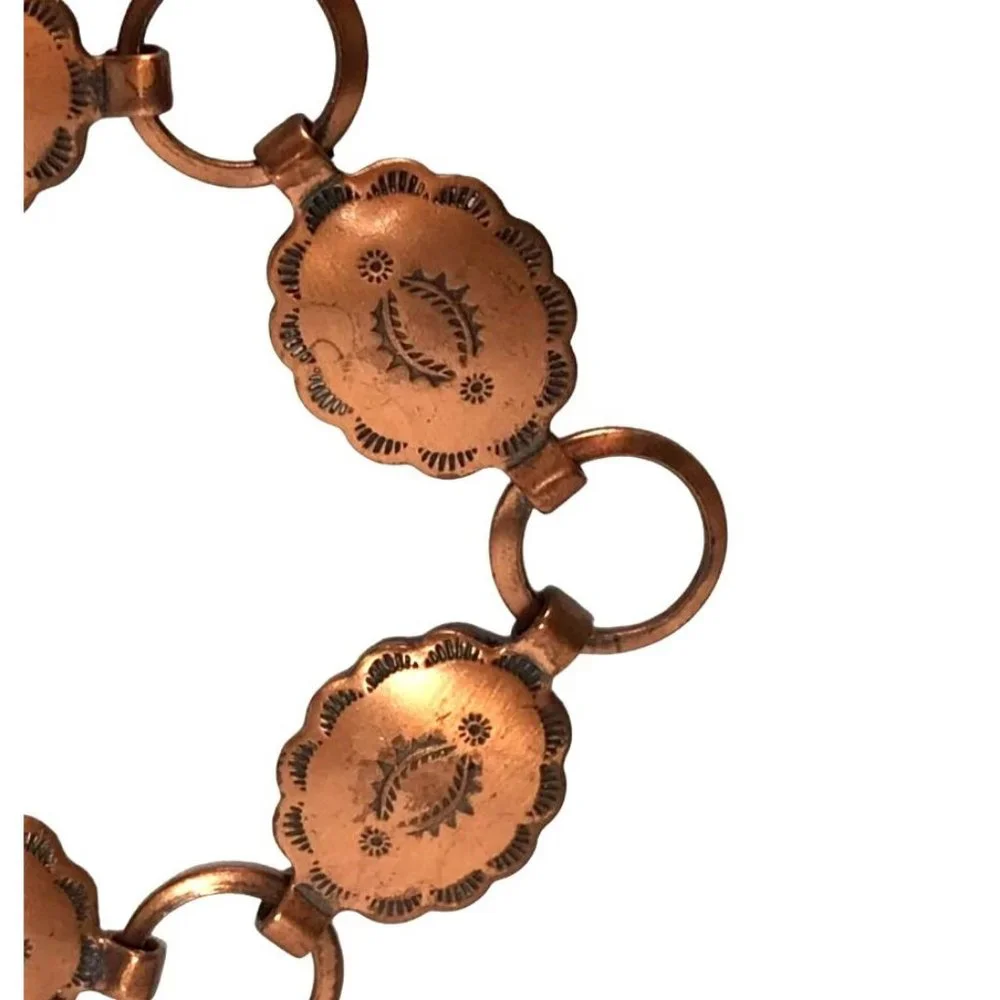 Vintage Southwestern Antiqued Copper Concho and Circle Link Bracelet - Picture 3 of 4